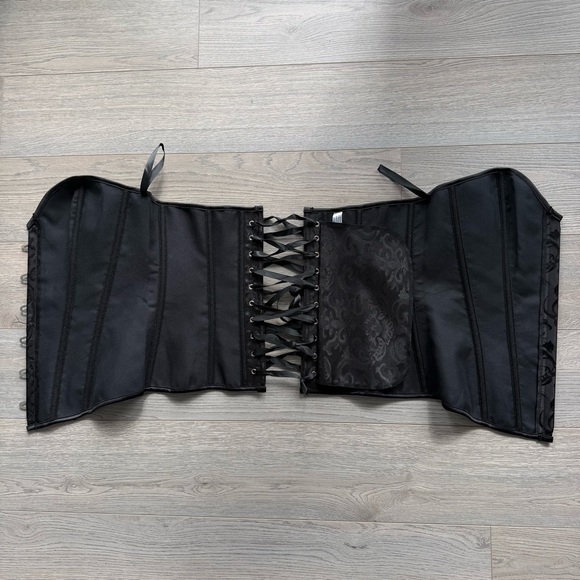 Vintage Black Lace-Up Corset Top Never Worn - Picture 11 of 12